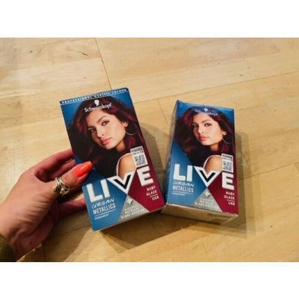 Schwarzkopf Urban Metallics Hair Color U68 Red Ruby