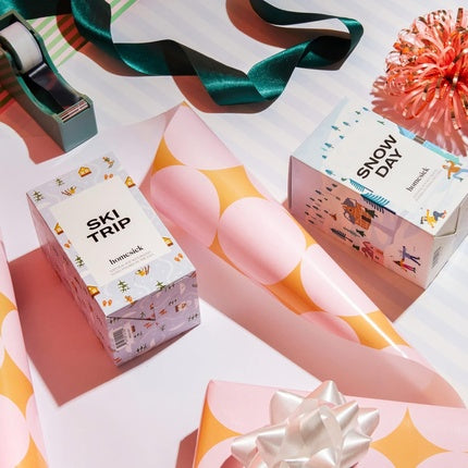 Homesick Premium Scented Candle Ski Trip Scents of Frosted Air Warm Amber Cinnamon 13.75 oz 60-80 Hour Burn Gifts Soy Blend Candle Home Decor Relaxing Aromatherapy Candle