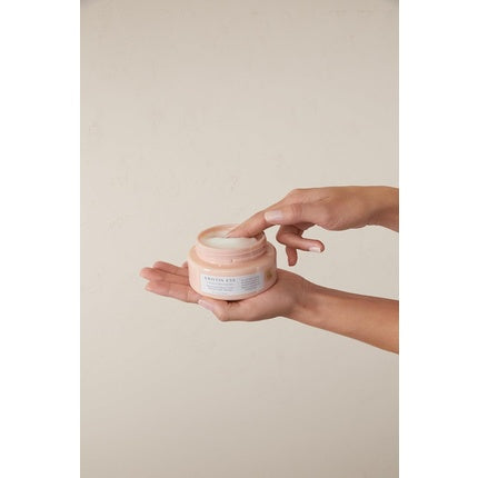 Kristin Ess Reconstructive Moisture Mask Deeply Nourishing and Regenerating Hair Care for Daily Use Without Sulfates and Parabens 200ml