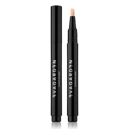 Face Touch of Light Highlighter 18 Light Apricot 1.5ml